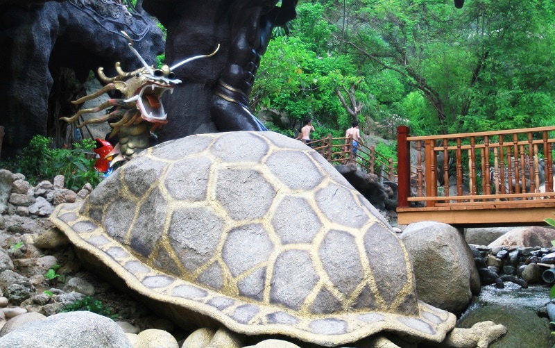 Kinh nghiệm du lịch Núi Thần Tài giá rẻ, cực vui. Núi Thần Tài có gì chơi, tham quan? Tượng Long Quy