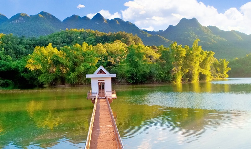 Địa điểm du lịch Sơn La. Địa điểm vui chơi ở Sơn La