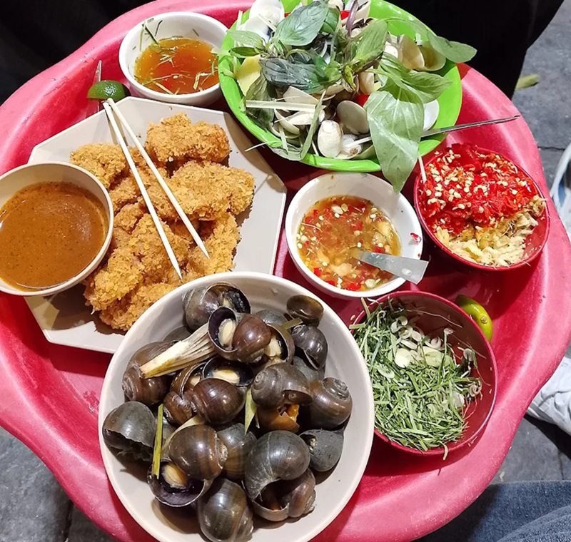 Quán ốc ở Hà Nội. Quán ốc nổi tiếng ở Hà Nội