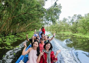 Có nên du lịch Miền Tây không? Nên đi đâu chơi ở miền Tây