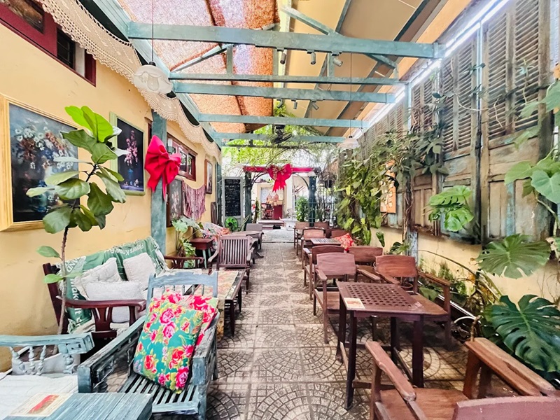 Quán cafe ở Hội An. Quán cafe bình dân ở Hội An