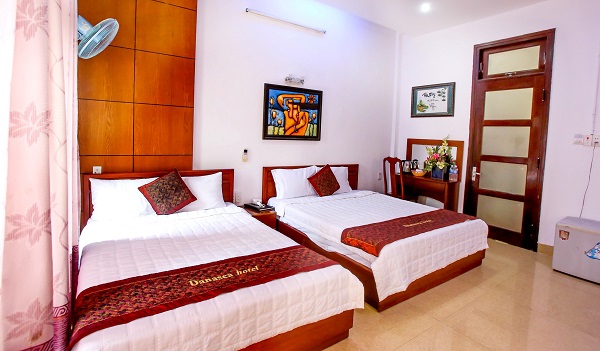 Những khách sạn đẹp giá rẻ gần biển Đà Nẵng. Danasea Hotel