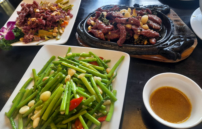 Du lịch Bắc Ninh ăn gì, đặc sản nào ngon? Trâu Giật