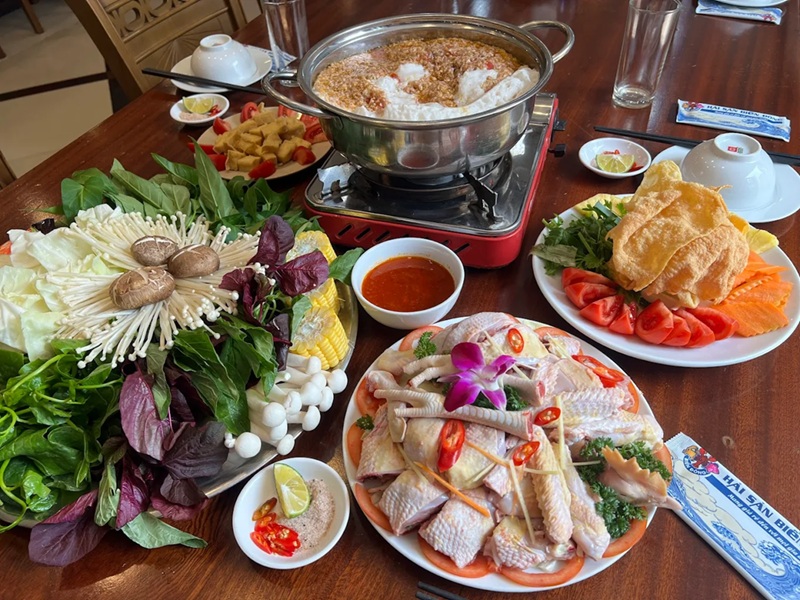 Quán lẩu ngon ở phường Cầu Giấy, Quán lẩu nổi tiếng ở Cầu Giấy
