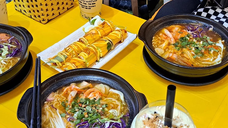 Quán ăn vặt ở Cửa Lò. Quán ăn vặt ngon rẻ ở Cửa Lò