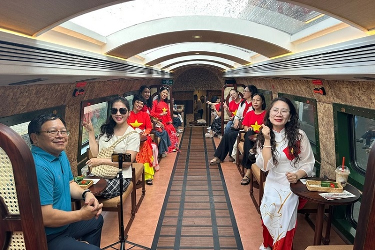 Kinh nghiệm, lưu ý khi đi tàu di sản Hà Nội 5 cửa ô