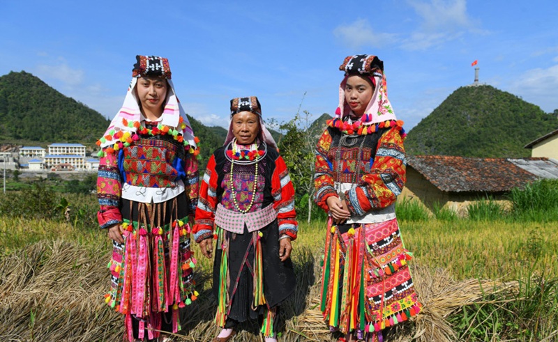 Review làng văn hóa Lô Lô Chải. Địa điểm du lịch Lô Lô Chải