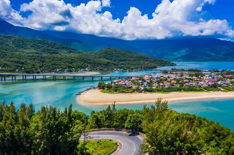 Du lịch Đà Nẵng 3 ngày 2 đêm. Địa điểm du lịch Đà Nẵng 3 ngày 2 đêm