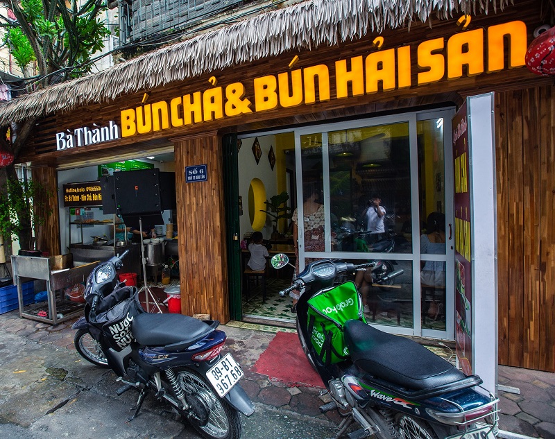 Quán bún hải sản ngon, nổi tiếng ở Hà Nội. Ăn bún hải sản ở đâu Hà Nội? Quán Bà Thành - Bún chả - Bún Hải Sản