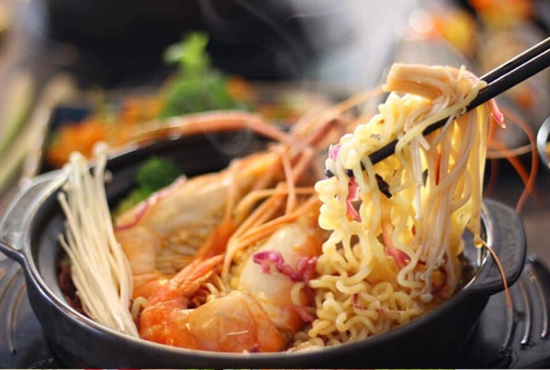 Quán ăn vặt ở Sầm Sơn. Quán ăn vặt nổi tiếng Sầm Sơn