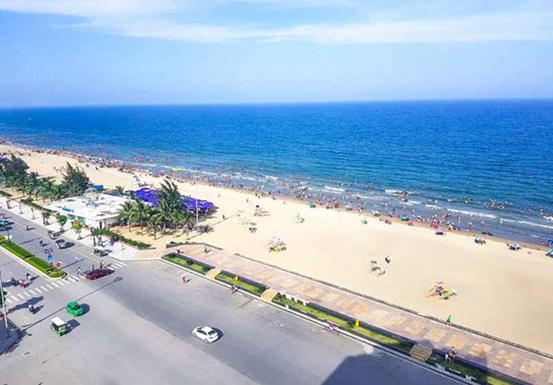 Địa điểm du lịch biển vào mùa hè. Mùa hè nên đi du lịch biển nào