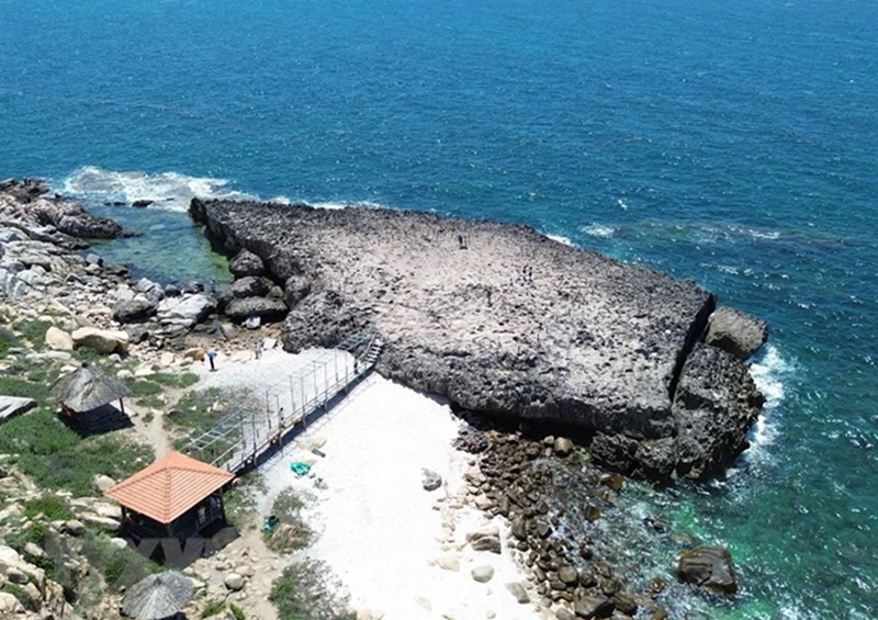 Địa điểm du lịch gần Nha Trang. Địa điểm du lịch nổi tiếng gần Nha Trang