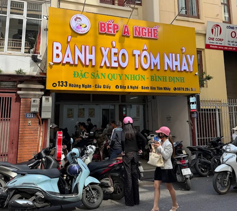 Quán bánh xèo bình dân ở Hà Nội. Quán bánh xèo ngon ở Hà Nội