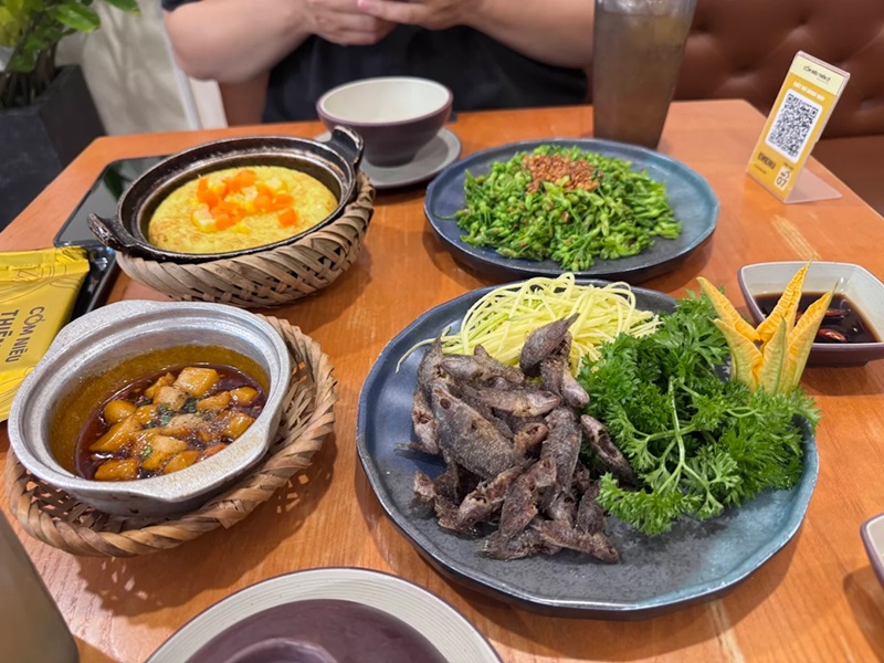 Ăn cơm niêu quán nào ngon ở Sài Gòn. Quán cơm niêu ở Sài Gòn