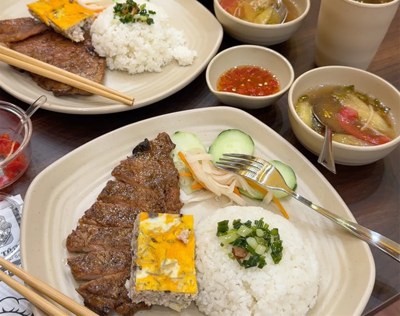 Quán cơm tấm ở Hà Nội. Quán cơm tấm ngon rẻ ở Hà Nội