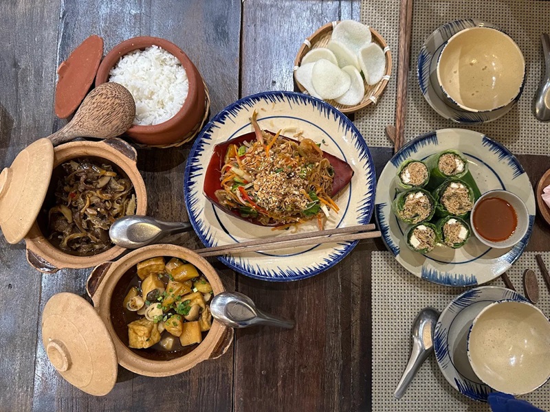 Nhà hàng chay ở Quận 1 Sài Gòn. Nhà hàng chay ngon tại Quận 1 Sài Gòn