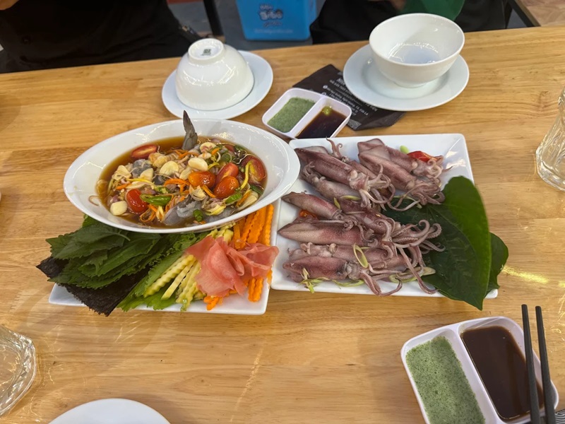 Quán ăn trưa ở Cửa Lò. Quán ăn trưa ngon rẻ ở Cửa Lò