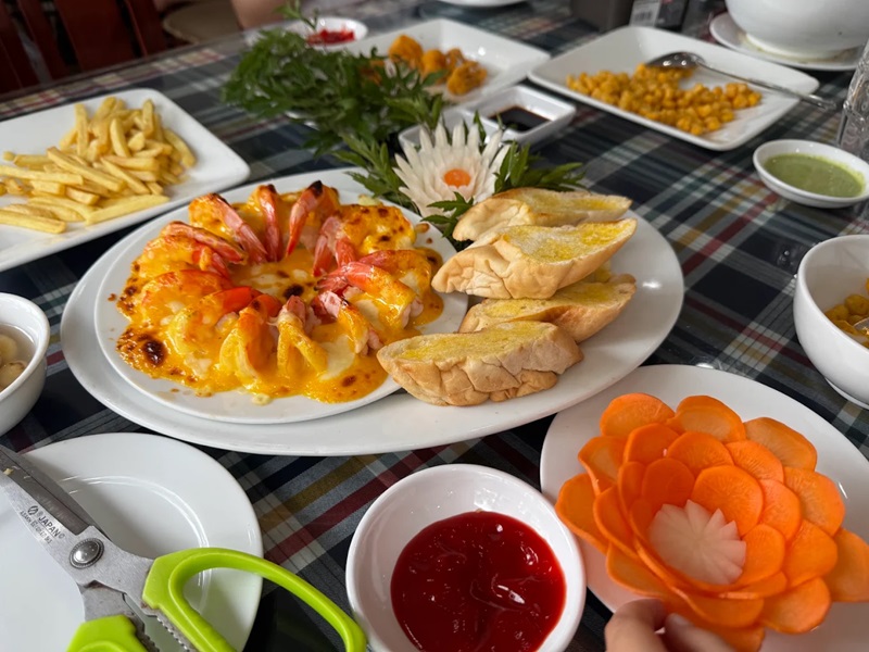 Top 10 quán ăn trưa ở Cửa Lò. Quán ăn trưa nổi tiếng ở Cửa Lò