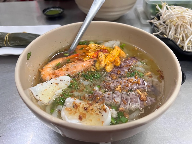 Ăn bánh canh ghẹ quán nào ngon ở Vũng Tàu. Quán bánh canh ghẹ ở Vũng Tàu