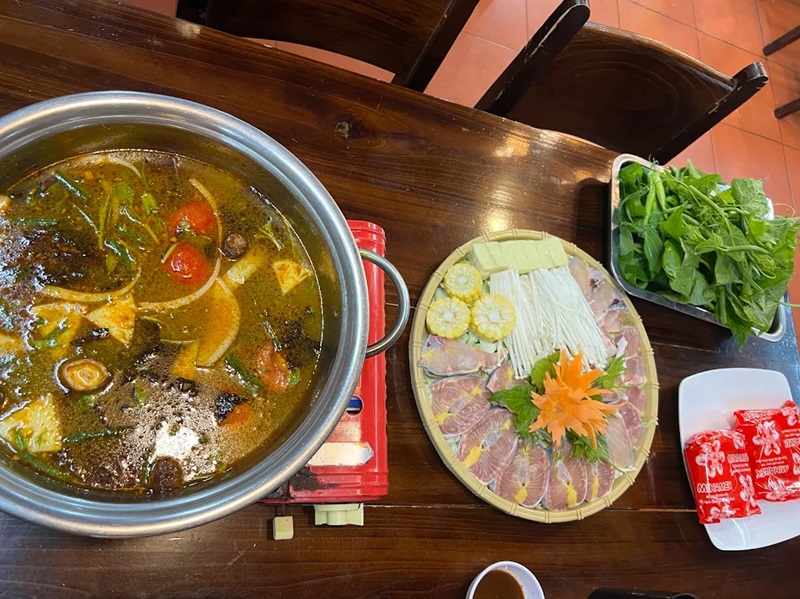 Quán lẩu ngon ở Sapa. Quán lẩu nổi tiếng ở Sapa